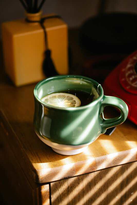 green tea for weight loss with lemon in cup