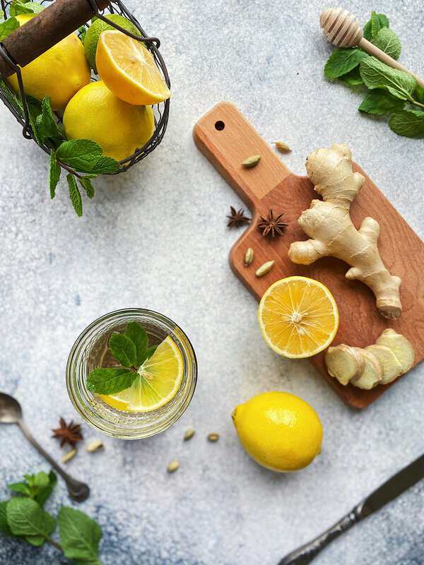green tea variations with lemon ginger and mint